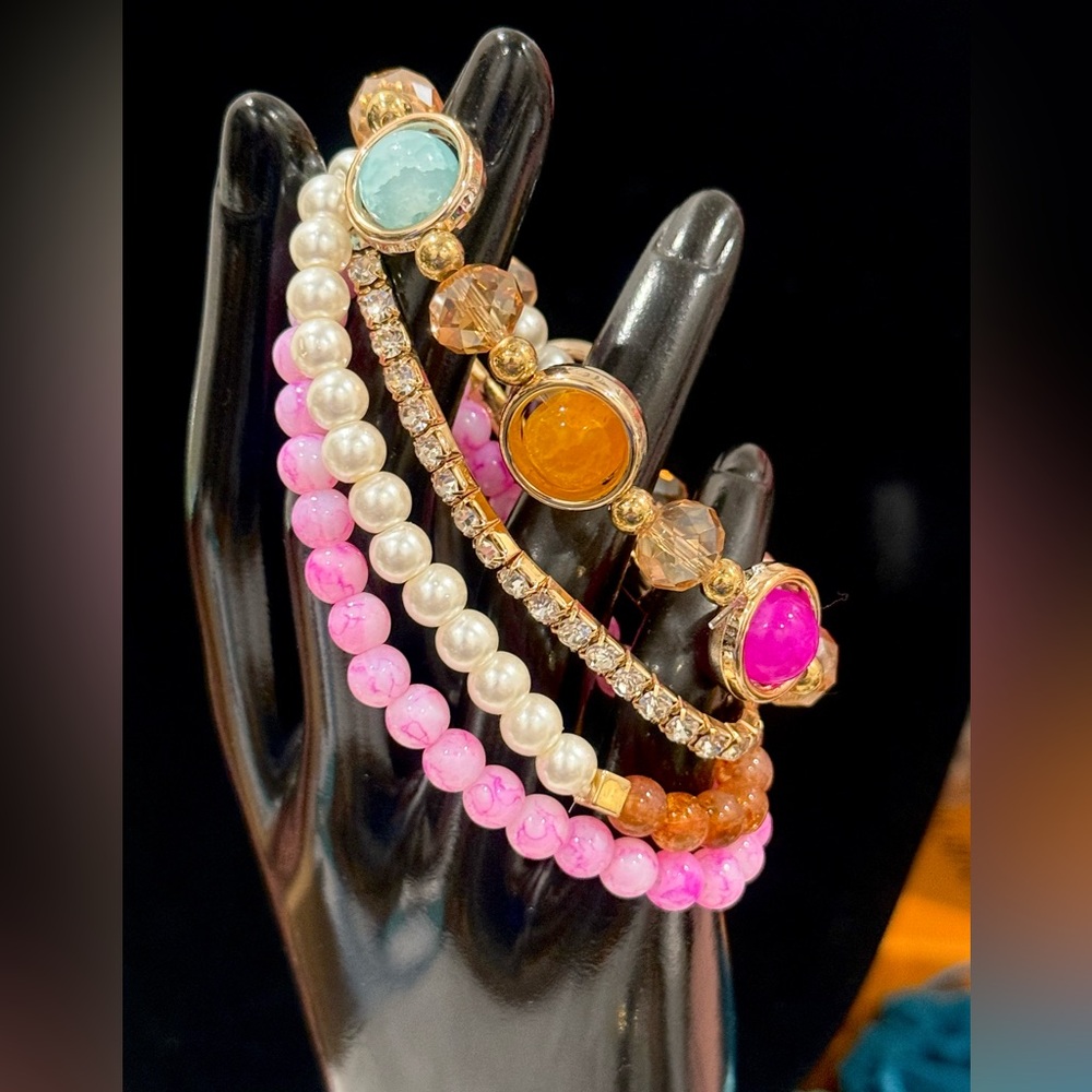 Elegant Multi-Color Beaded Bracelet Set (4)